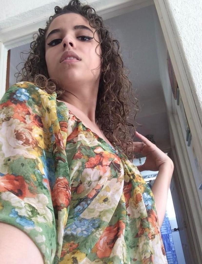 Belle parisienne  Featured Top Escort