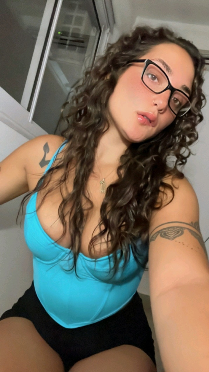 Nouvelle perle rare dispo sur paris pour du sexe sans tabous  Featured Top Escort