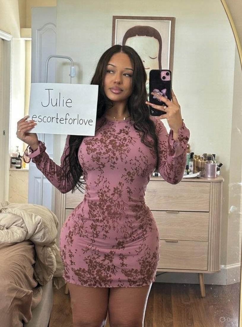 Julie123 Featured Top Escort