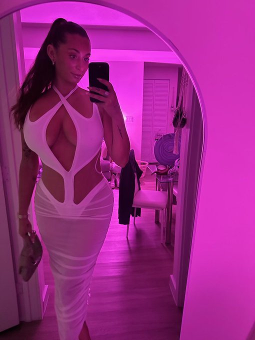 Rencontres coquine avec plaisir  Featured Top Escort