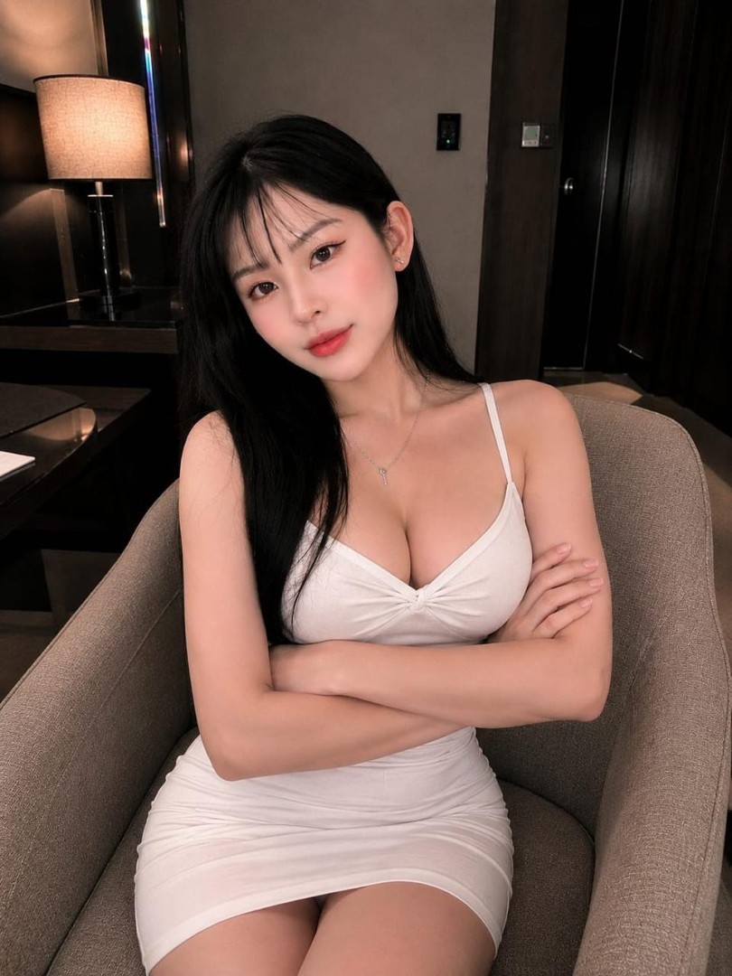 Sexiest Filipino Escorts Girls in Dubai +971552989161 Featured Top Escort