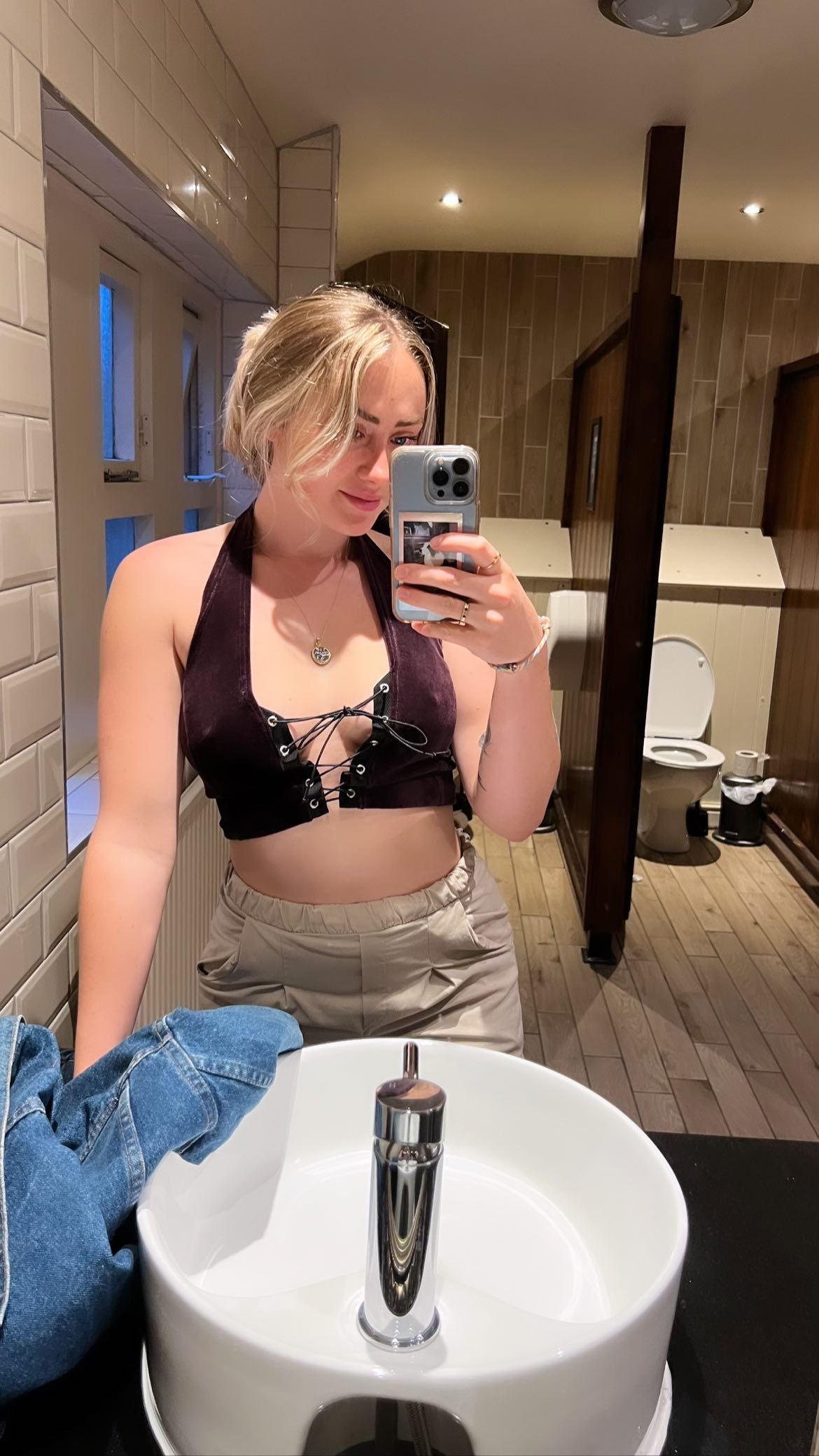 Image ID: 8169 - Jossy  Escort Girl from Madrid, Spain - Escorts on EscortForLove